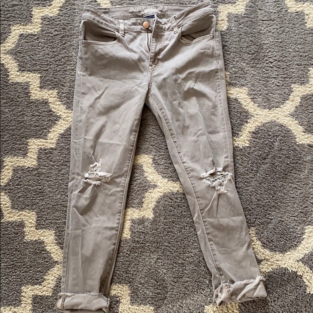 Jagging Jeans